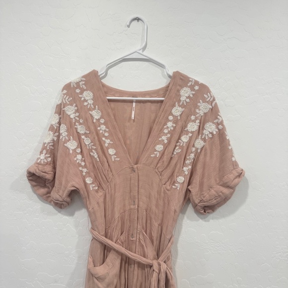 Free People Love to Love You Midi Dress Womens Small Pink Embroidered Bohemian - Picture 3 of 9